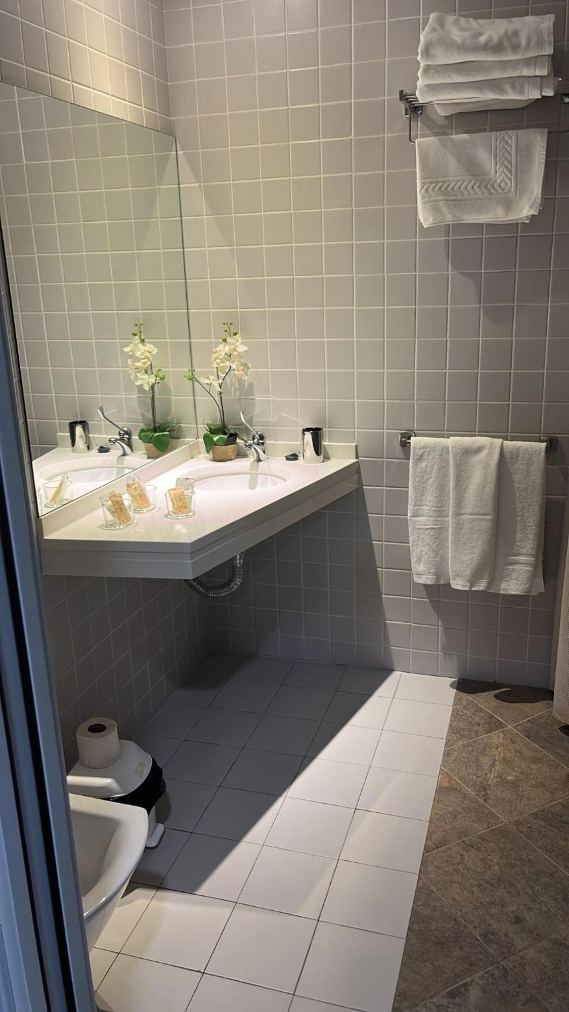 Hotel La Alcoholera Villaviciosa de Cordoba Экстерьер фото